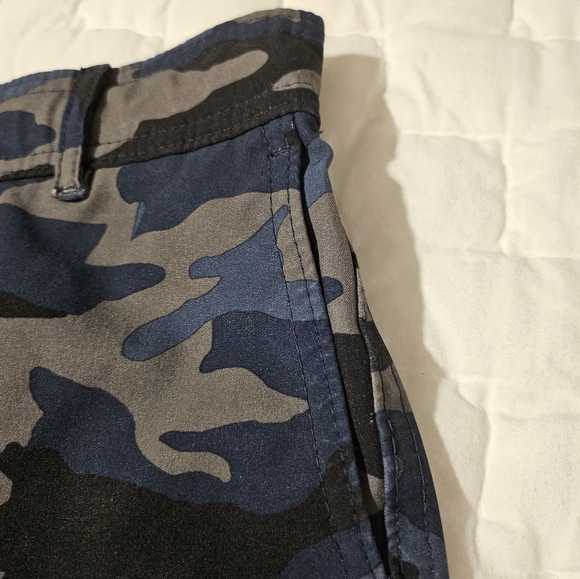 Abercrombie Kids Camo Board Shorts - Picture 9 of 15